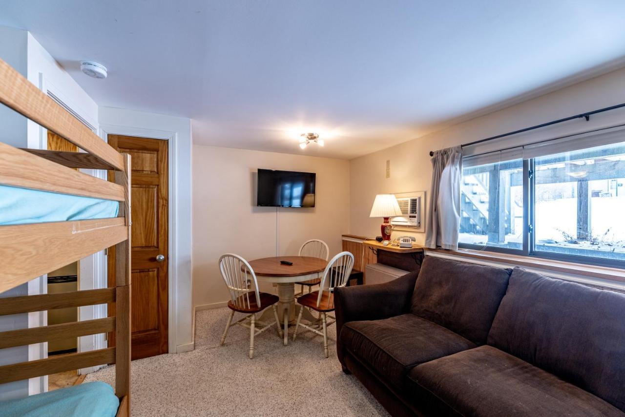 Smugglers' Notch Resort Private Suites Cambridge Eksteriør bilde